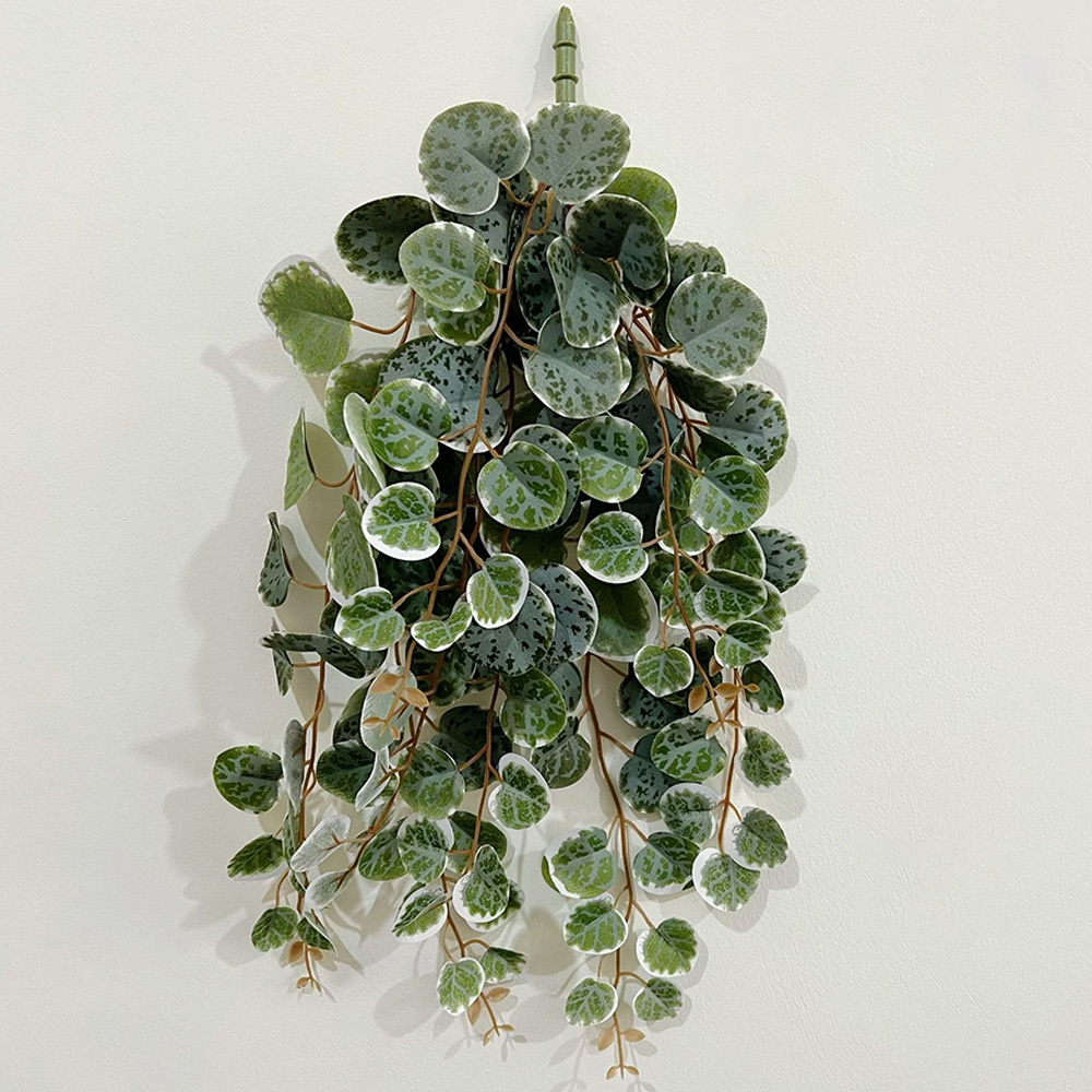 49cm Kunstplanten Wijnstokken  - Rattan Plant Basket recensie en prijs
