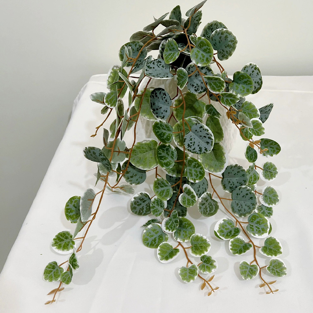 49cm Kunstplanten Wijnstokken  - Rattan Plant Basket recensie en prijs